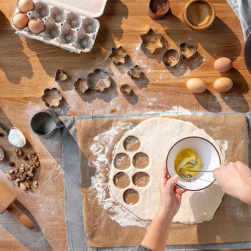 Ausstechformen Herz Set-12 Stück-Stern,Blüten,Herz,Kreis, Groß and Mini Plätzchen Ausstecher Linzer Ausstechformen für DIY, Backen
