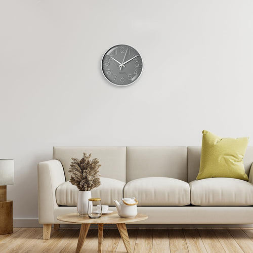 Aolso Wanduhr, geräuschlos und tickt Nicht, Batteriebetriebene runde Wanduhr, Digitale Wwanduhr, modernes Quarz-Design, für Wohnzimmer, Büro, Küche oder Kinderzimmer (Grau, 20CM)