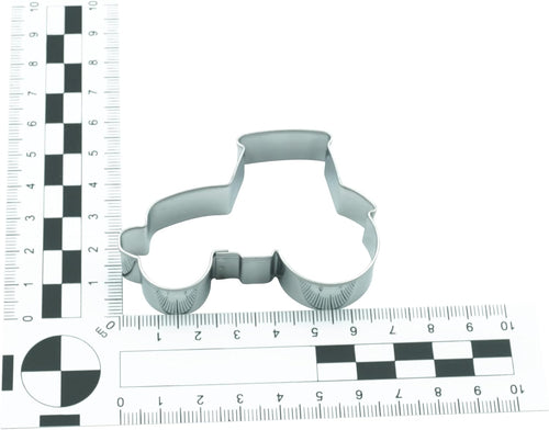 BekkiB - Ausstechform "Traktor" - ca. 6,5 x 4,6 cm - Spülmaschinengeeignete Ausstechform aus Edelstahl - Zum Backen von Plätzchen - 7511