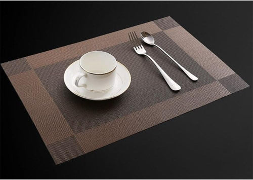 Platzdeckchen Rutschfest Abwaschbar Tischmatten aus PVC Abgrifffeste Hitzebeständig Tischsets Schmutzabweisend, 6er Set Platzsets, 30x45cm, Braun