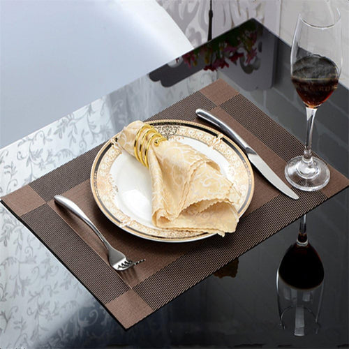 Platzdeckchen Rutschfest Abwaschbar Tischmatten aus PVC Abgrifffeste Hitzebeständig Tischsets Schmutzabweisend, 6er Set Platzsets, 30x45cm, Braun