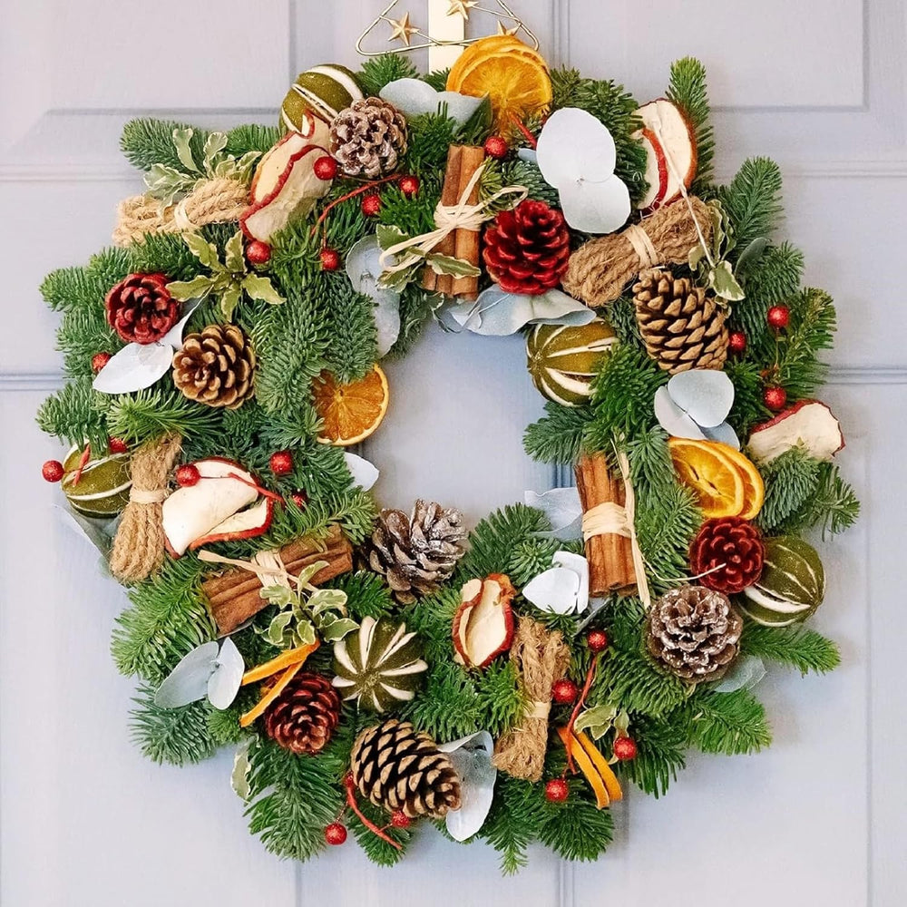 52 StüCk Weihnachtsdeko Adventskranz Deko Set,Weihnachten Bastelset Kreative, Weihnachtspotpourri Natur Dekoration Mit Orangenscheiben,Zimtschnecken,Ölkiefer, Eicheln, Sternanis, Zitronenscheiben