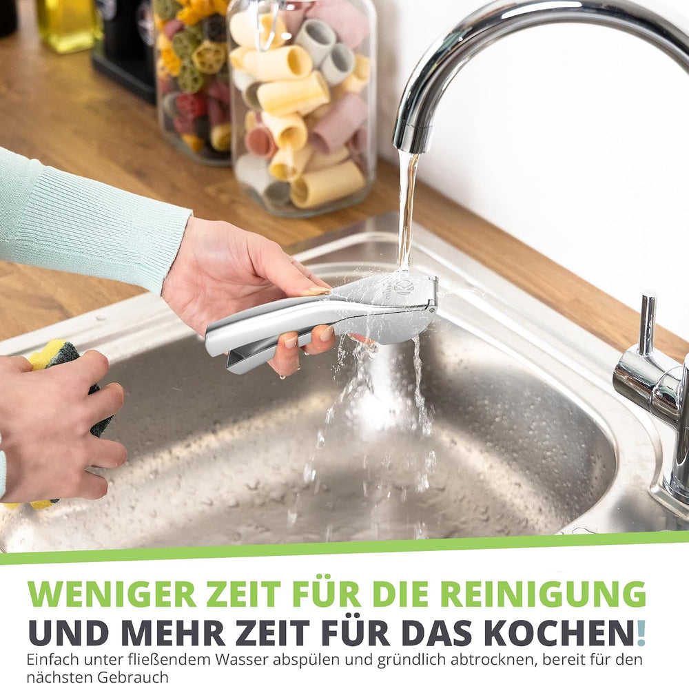 Oliver's Kitchen Knoblauchpresse + Schäler & Bürste - Leicht zu Reinigen
