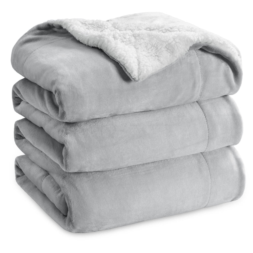 BEDSURE Sherpa Kuscheldecke Flauschig 150x200 - Sofadecke, Grau